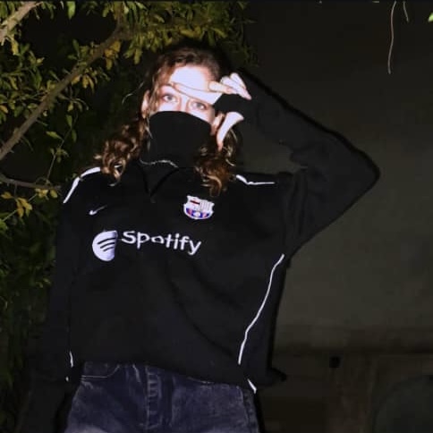 وست بارسلونا - نما ۲