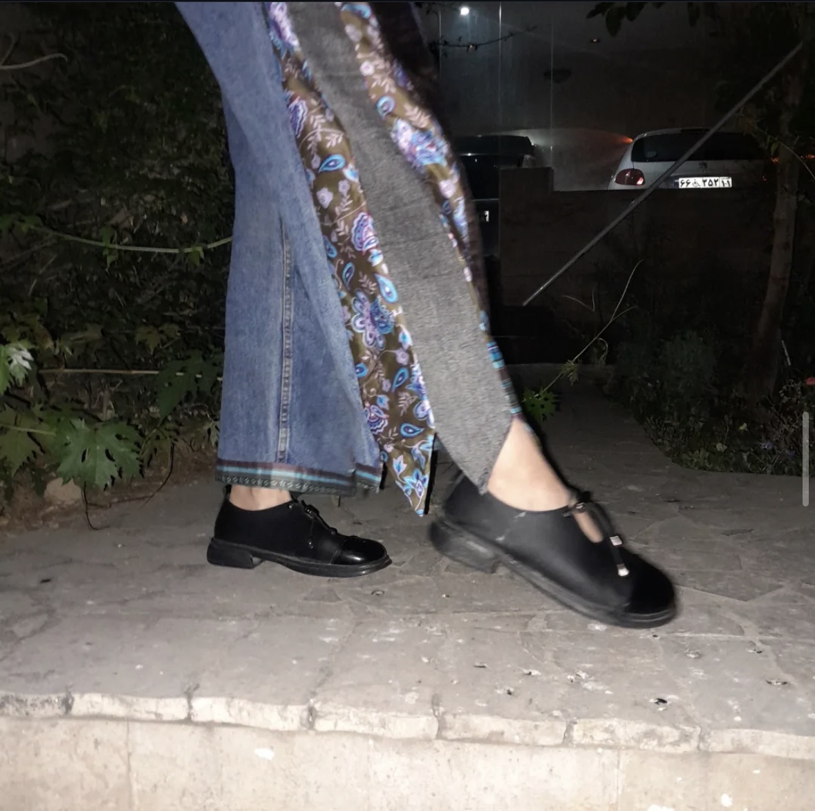 شلوار کراواتی - نما ۲